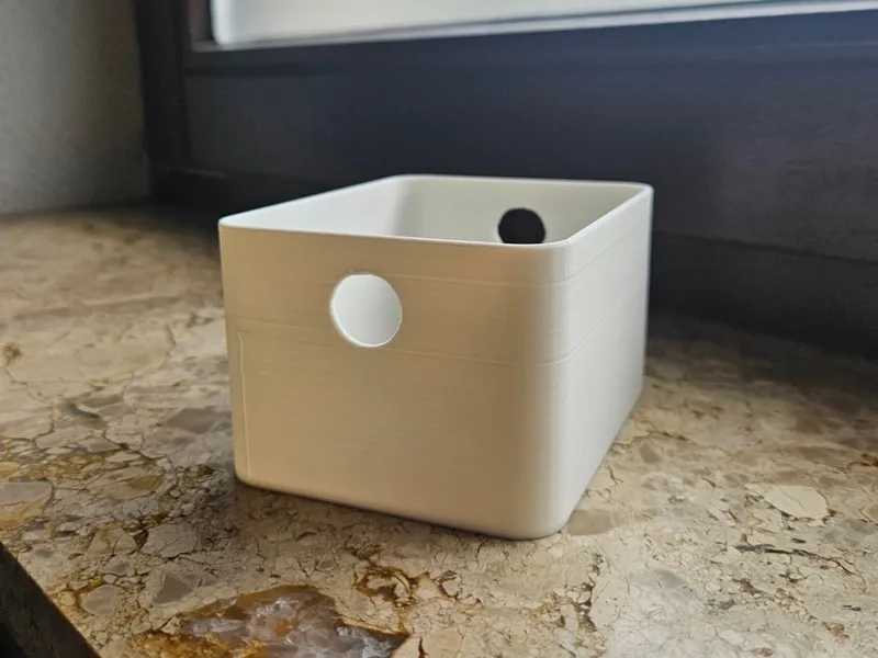 Customizable Organizer Box with Hole (Fusion360)