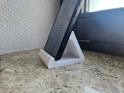 Smartphone Stand small V5