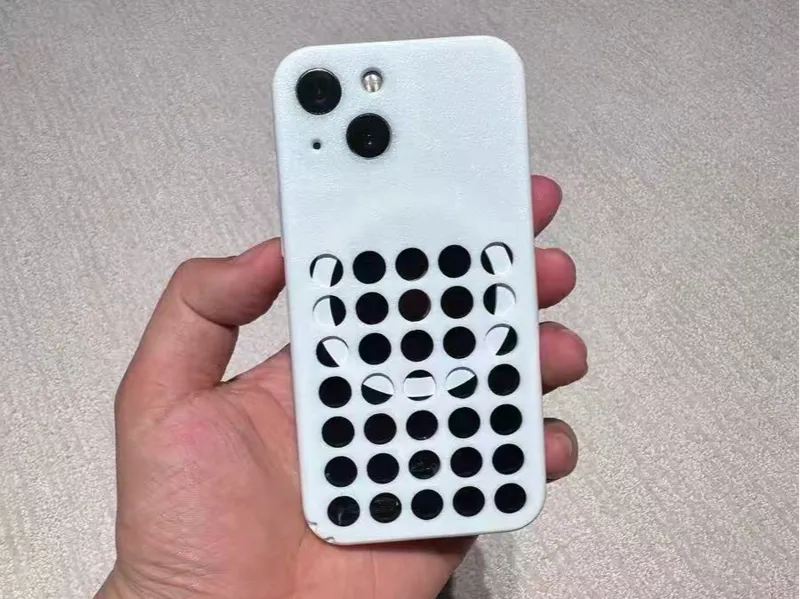 iPhone3mini纯平手机壳 蜂窝散热版