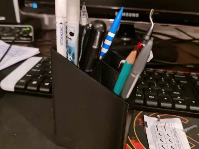 Desk organizer/Pen Holder For minimalists