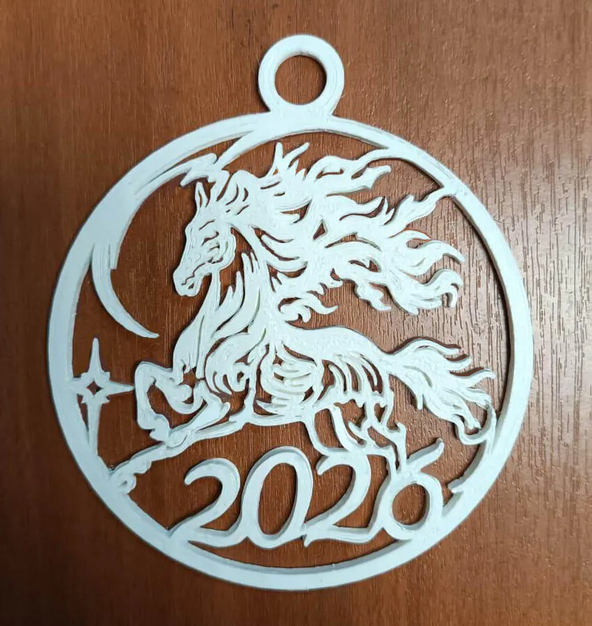 Ornamento decorativo da collezione con statuetta di cavallo infuocato dal design speciale