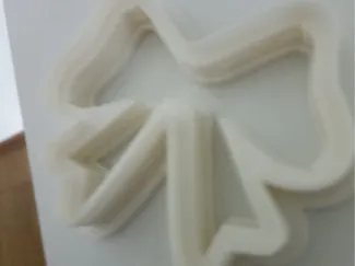 Bow-shaped cookie cutter