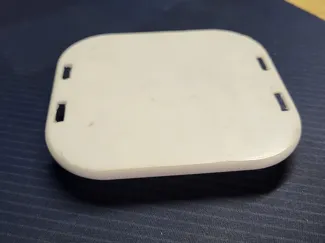 mersedes sprinter body pillar plug (rear)
