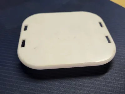 mersedes sprinter body pillar plug (rear)