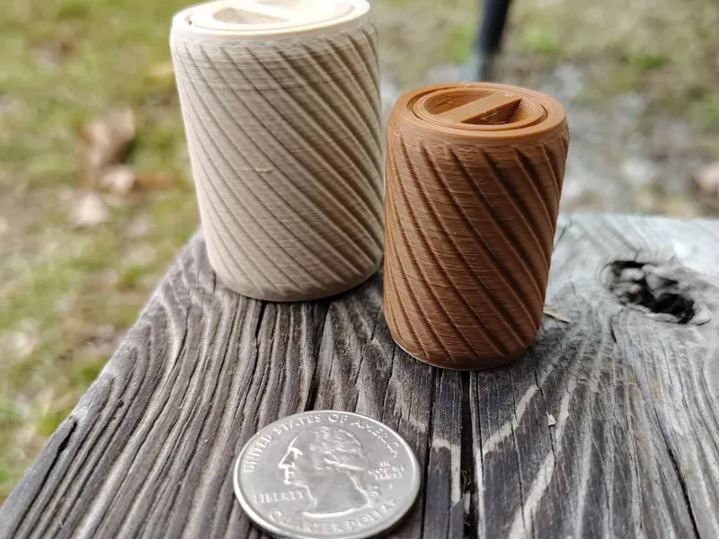 Flush Lid Twist Screw Container
