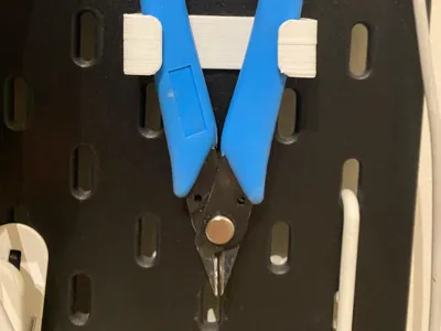 Cutter holder x skadis IKEA