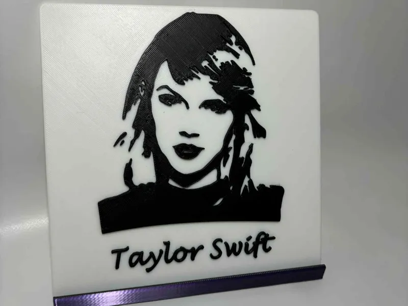 Taylor Swift Wall Art  (150mm tile)