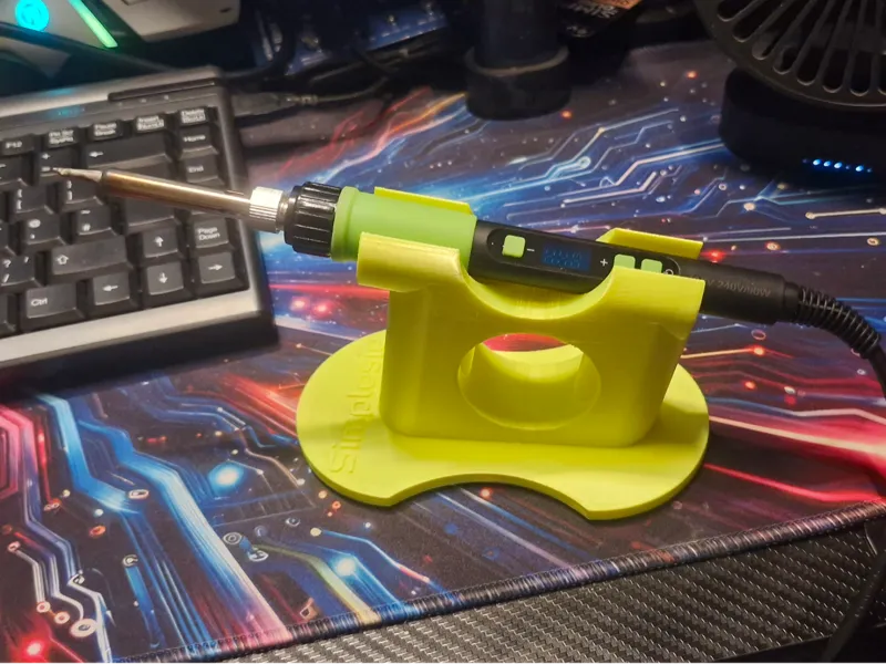 Soldering iron stand for pen type