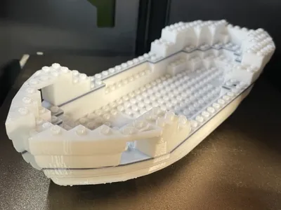 Brick floating boat hull V2