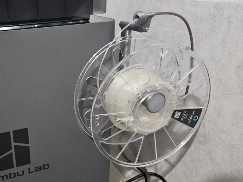 Rotatable PTFE Filament Funnel 