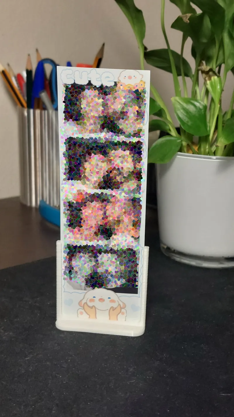 Photo Booth Photo Holder