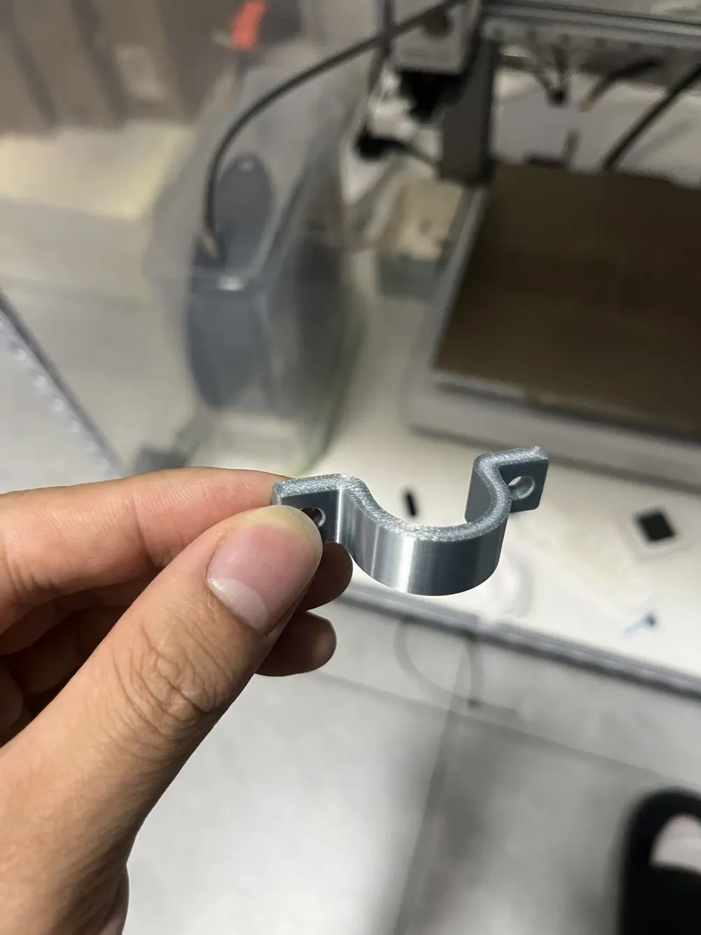 PVC管夹、PVC抱箍、PVC卡箍、管道固定扣 - 免费 3D 打印模型 - MakerWorld