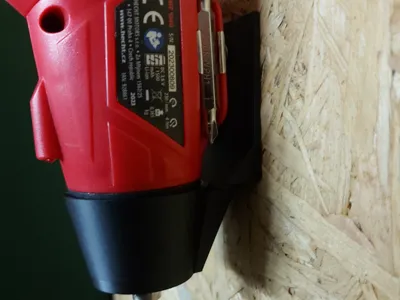 Hecht screwdriver holder