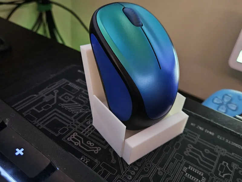 Logitech M317 Mouse Stand