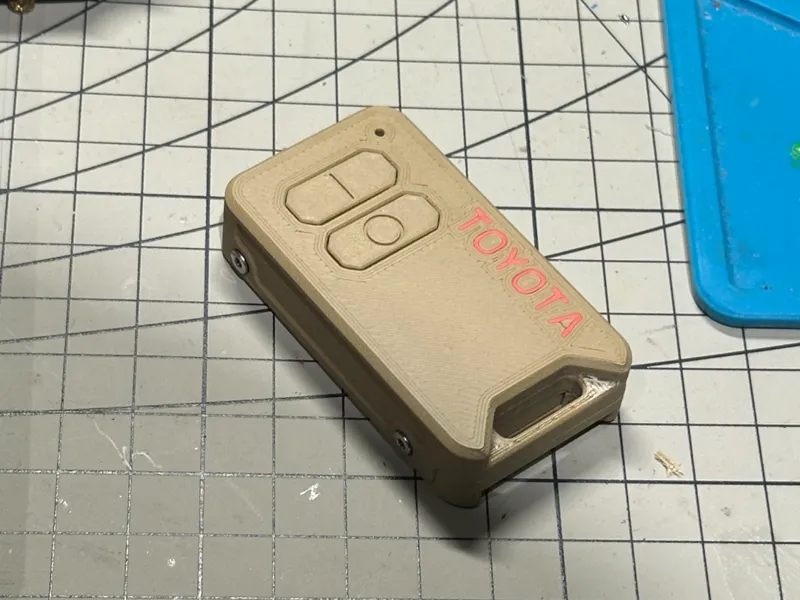 Toyota RAV4 keyless car key shell 豐田RAV4鑰匙殼 汽車遙控器