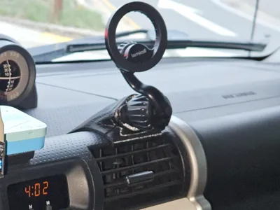 FJ Cruiser Adapter for Vent-Clip Phone Holder