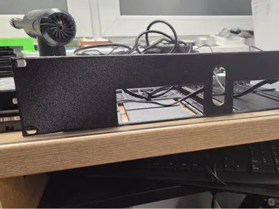 Intel NUC 19-inch network shelf