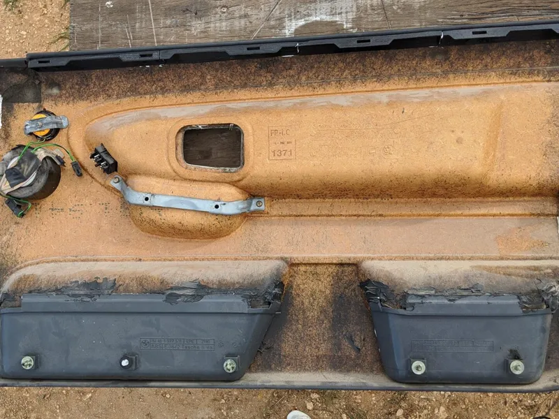 E36 door repair kit 