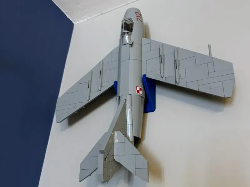 COBI Polish LIM | MIG-15 wall mount