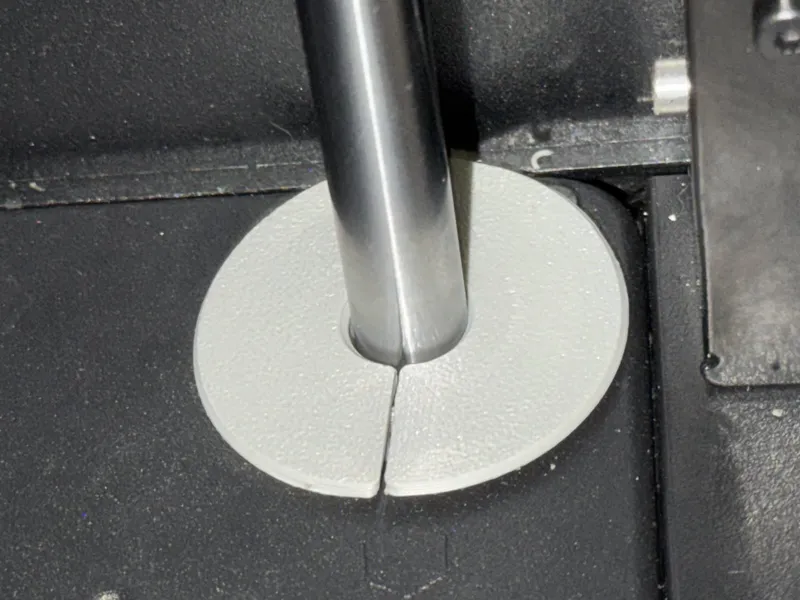 Qidi Q2 Z-Rod Base Cover