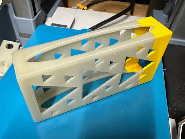 https://makerworld.bblmw.com/makerworld/model/DSM00000002018607/design/2025-11-20_b421344b22881.jpg