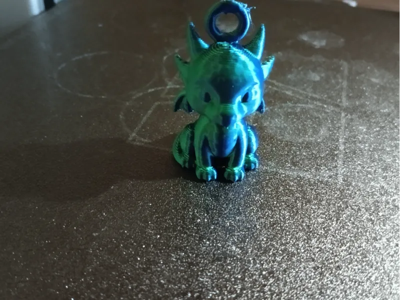 Porte clés dragon mignon simple 