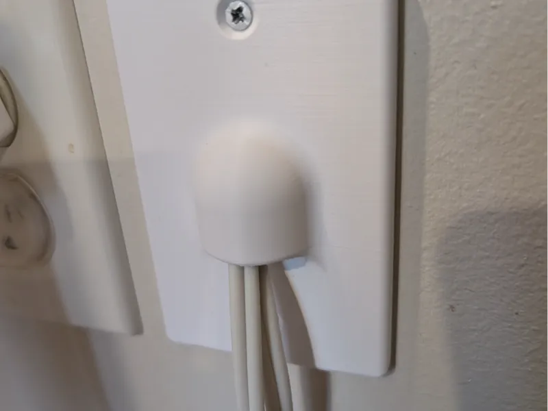 Speaker Wire Passthrough Outlet Cover