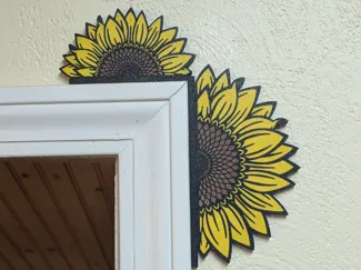 Sunflower door corner