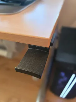 Parametric Screw-In Headphone Holder