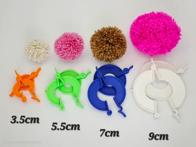 Easy-Peasy Pompom Maker