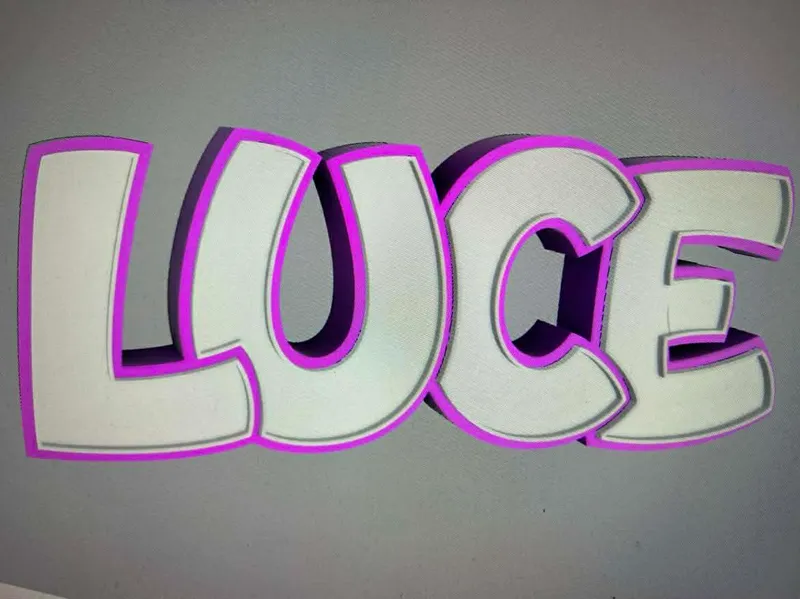 prénom a la demande: LUCE 
