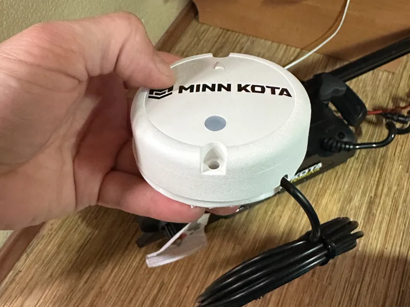 Minn kota heading sensor mount