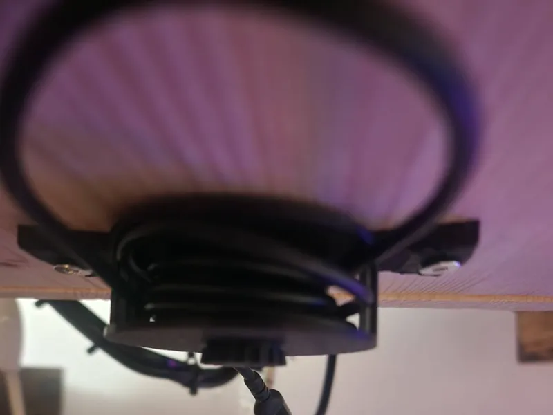 Cable roller can be screw on anything