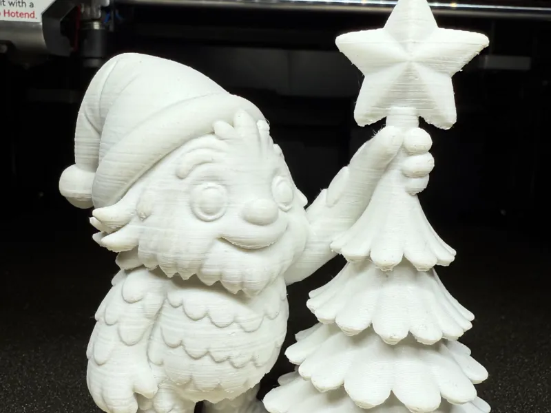Christmas Baby Yeti Placing Star on Tree STL