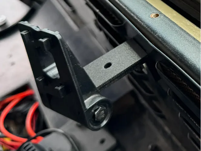 Perentie Carplay or Display Adapter Plate