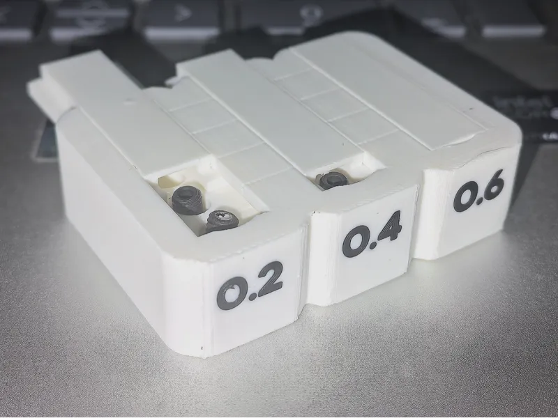 可更换式喷嘴收纳盒，一个萝卜一个坑