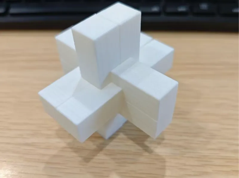旋转六通孔明锁