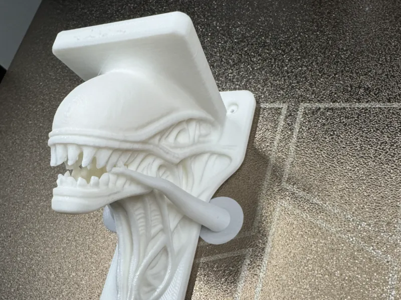 Xenomorph Wall Mount