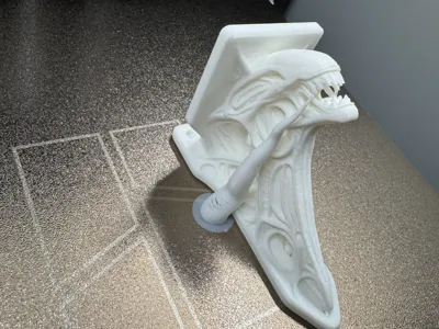 Xenomorph V1 Wall Mount