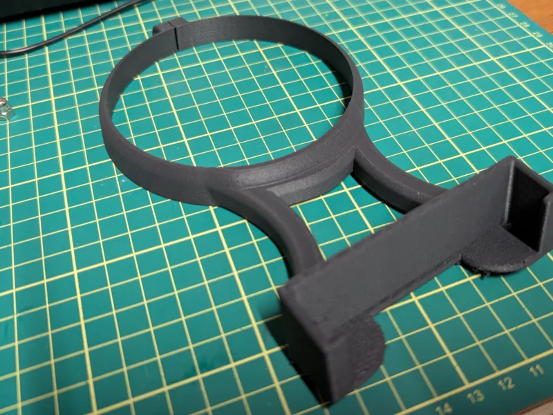 Phone holder Ford transit cup holder V1.1
