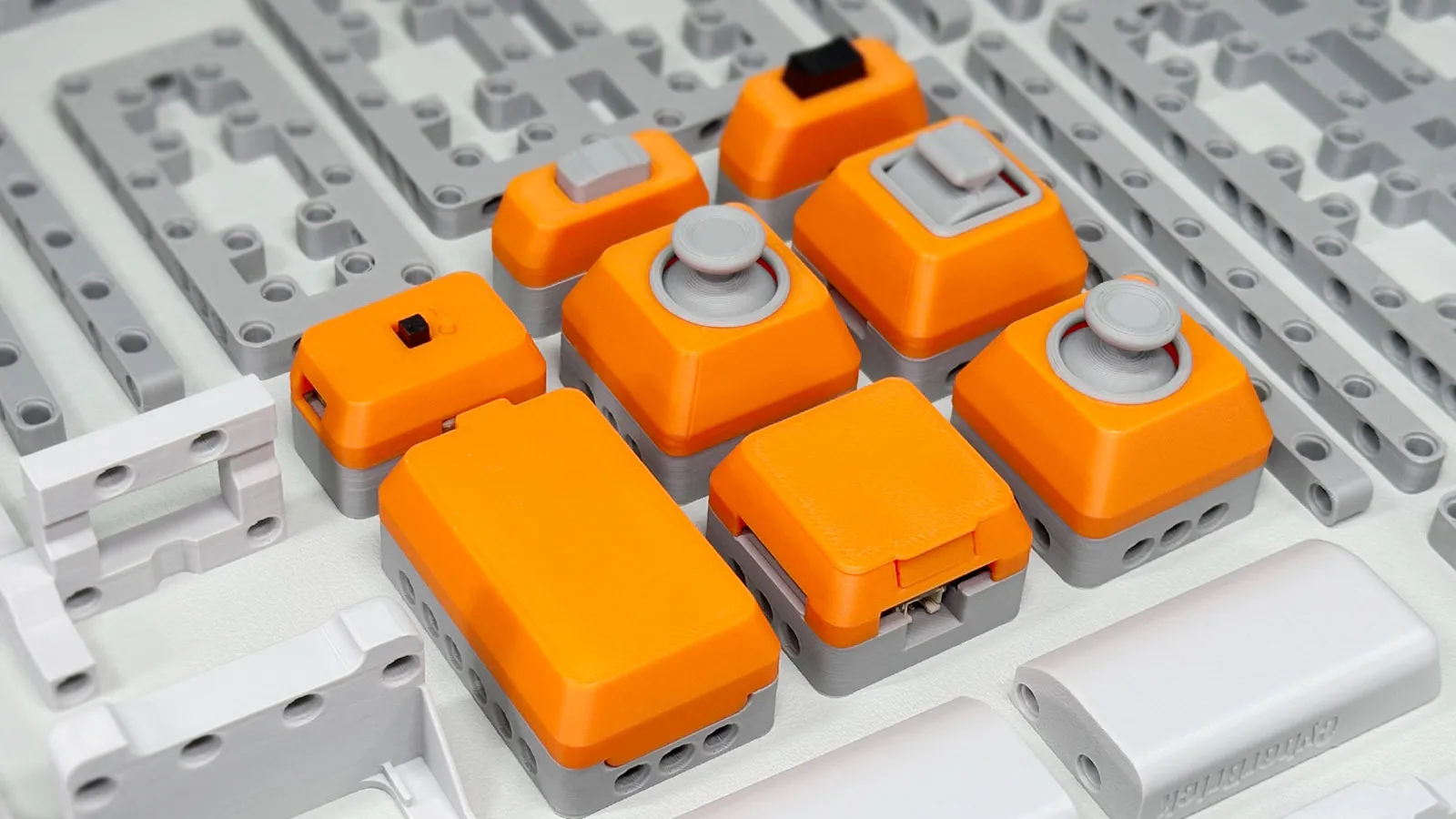 Modular Bricks Remote (CyberBrick Remote) - Free 3D Print Model ...