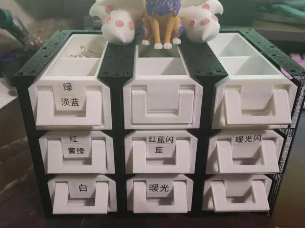 Infinitely Expandable Stackable Box - Free 3D Print Model - MakerWorld