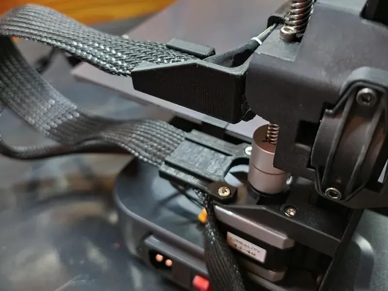 Ender 3 V3 SE KE - Z-Axis cable holder hide cable