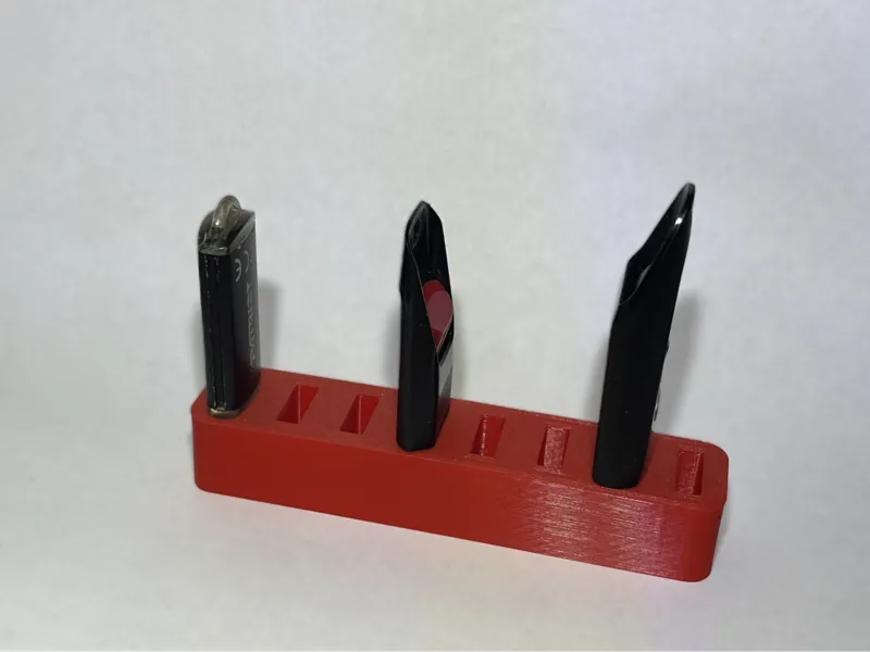 Simple Pendrive holder USB A
