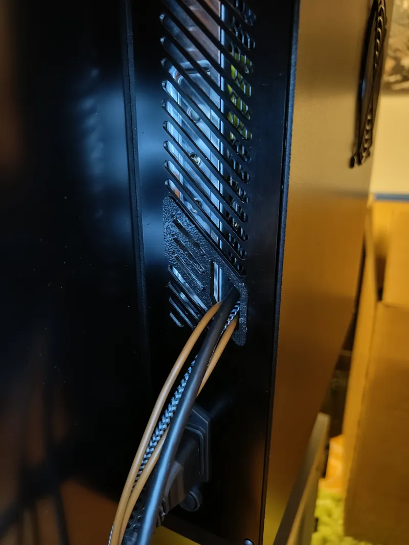 RatRig vcore4 electronic box cable opening