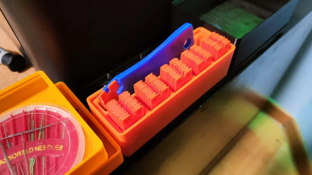Gridfinity Razor Refills Gridfinity plastic razor scraper and blades 1x3x5u - Free 3D Print ...