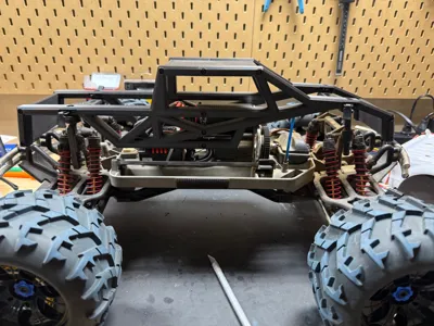 Emaxx roll cage