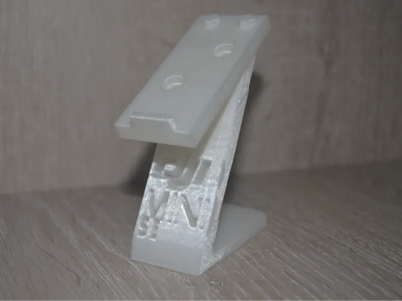 soporte para DJI NEO y uno para DJI MINI SE 
