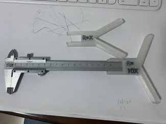 测量半径直径游标卡尺辅助工具夹