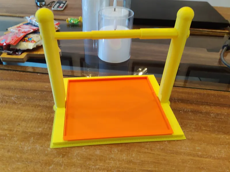 Tabletop budgie/bird Perch with poop tray